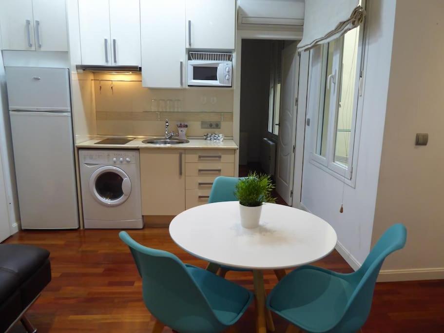 Tranquilo Apartamento En Chueca In2Iz5 Madryt Zewnętrze zdjęcie